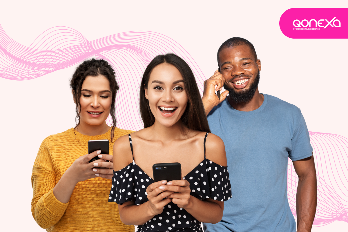 Personas llamando desde el móvil gracias a la triple cobertura de qonexa.